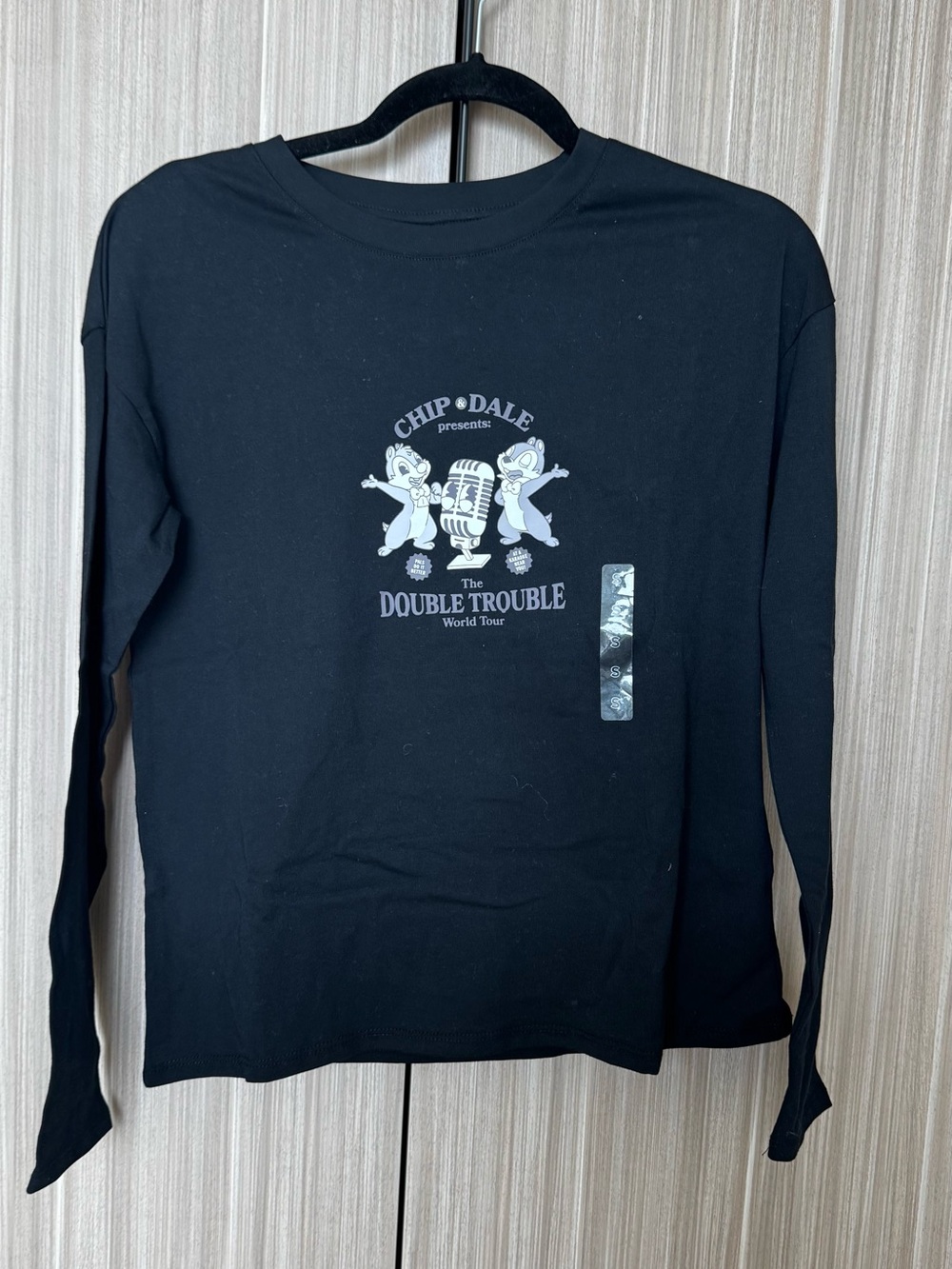 Disney Chip and Dale - Double Trouble Black Graphic Long-Sleeve Tee